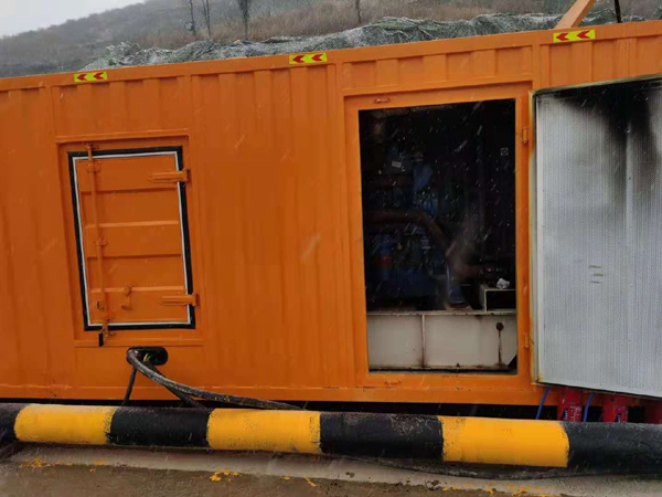 海门发电机出租 柴油发电机组电压低报警怎么办？